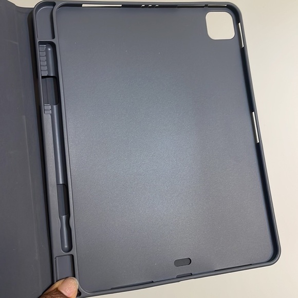 Heyday folio case for 10.9" iPad Air & 11” iPad Pro Black stylus holder New OS - Picture 3 of 5